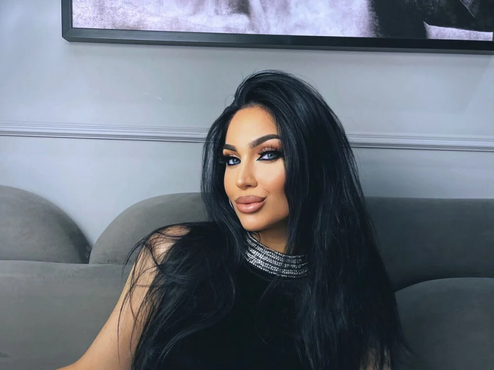 Wild_Angel999's Offline XXX Chat