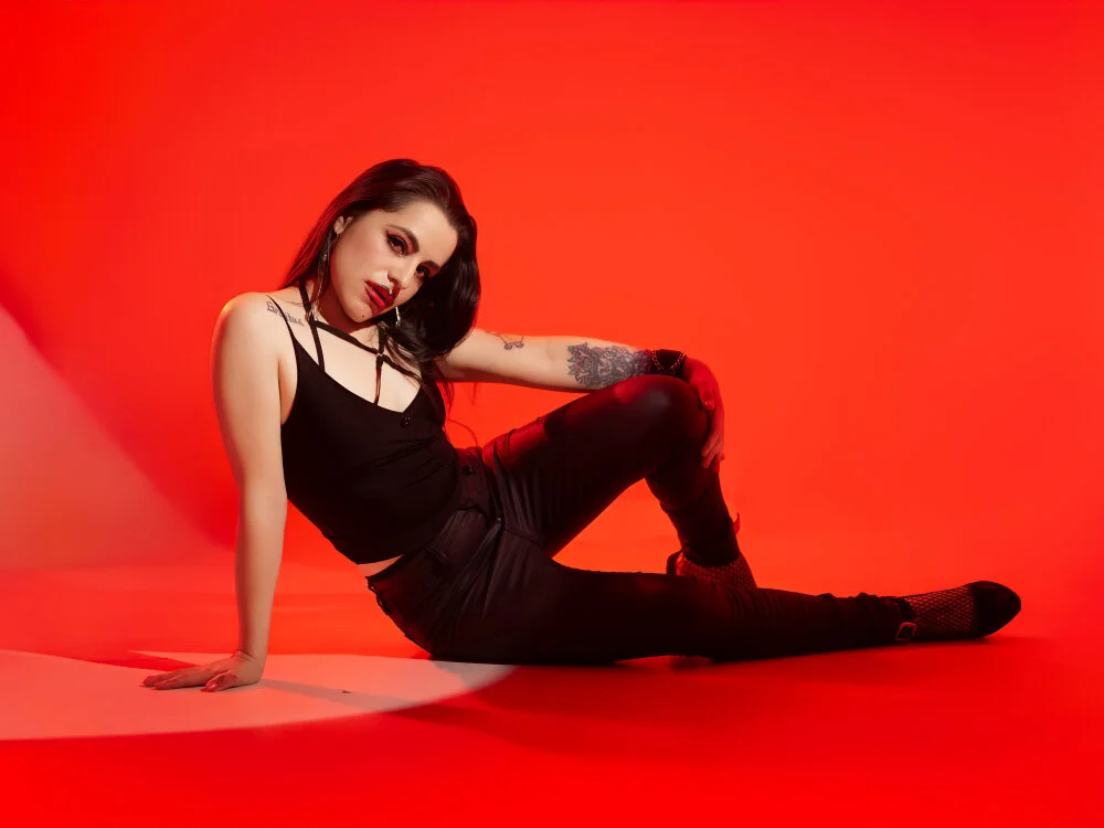 IsisNoir offline XXX-chat