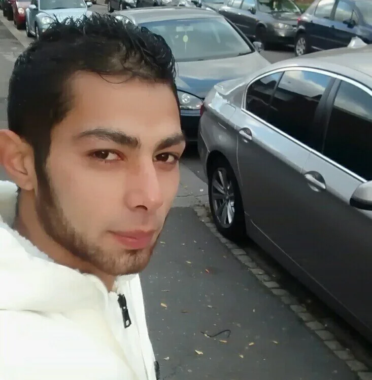 antonios26's Offline XXX Chat