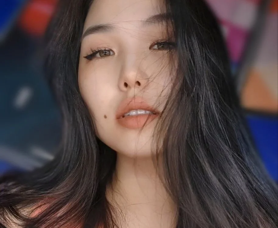 ห้องแชทออฟไลน์ของ ZeldaAdderly