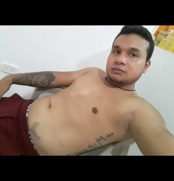 adrian_fox2 offline XXX-chatje