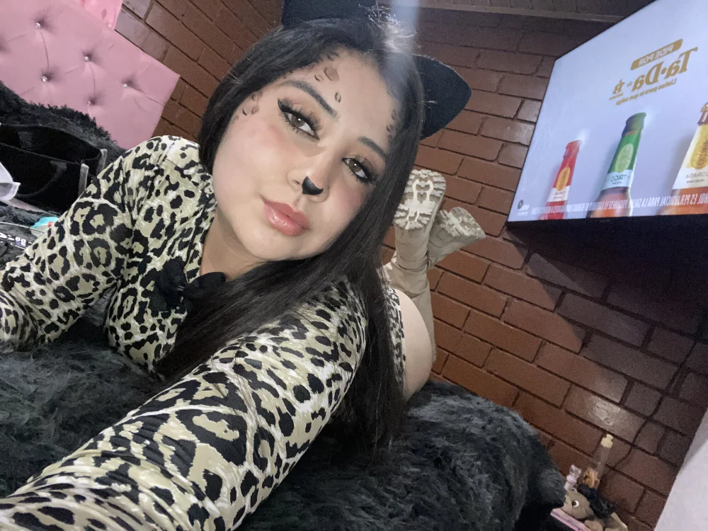 Genne_sis' Offline Chat Room