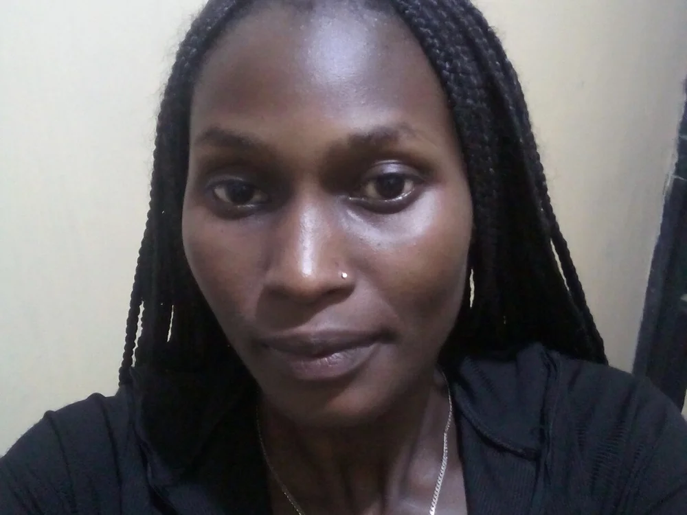 Petite_ebonny's Offline Chat Room