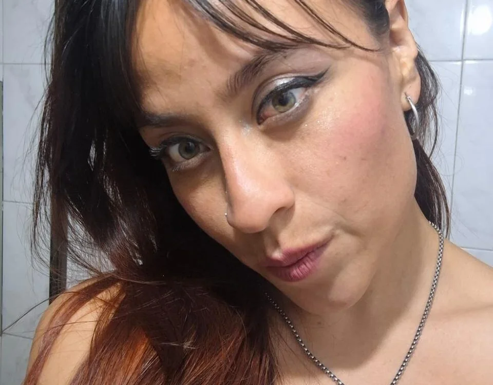 Chatroom XXX hors ligne de Chloe_Miiler