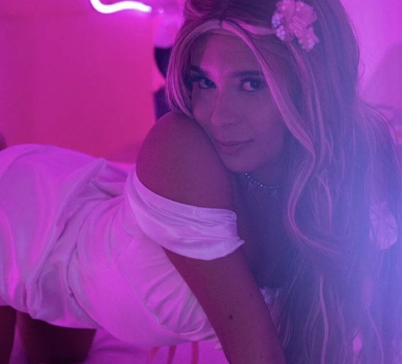 Lexxx1_'s Offline XXX Chat