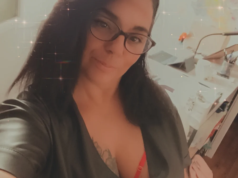 Chatroom XXX hors ligne de pulpeuse64