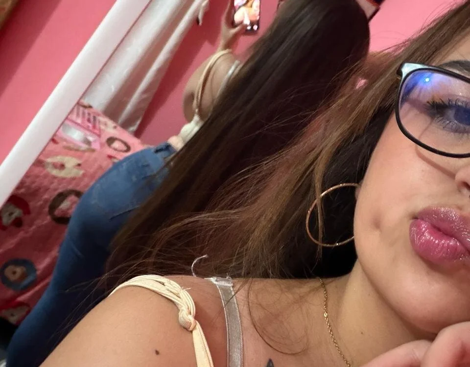 KiaraSweet_ cover photo