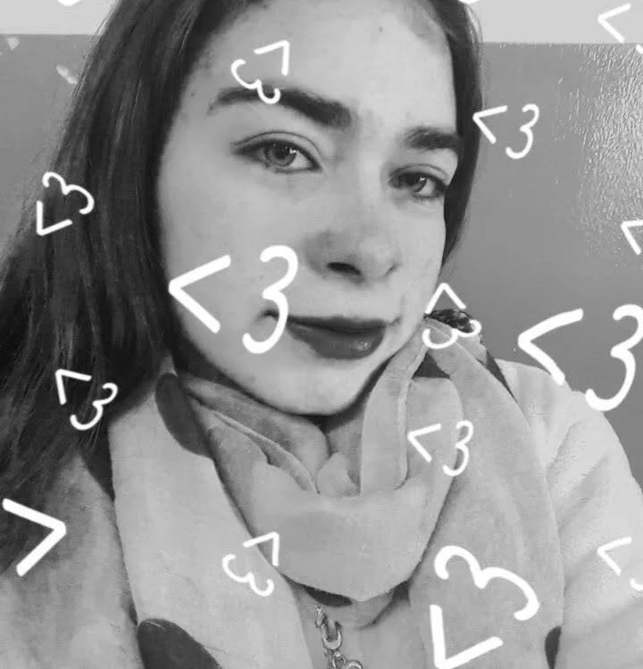 LuluPale offline chatrum