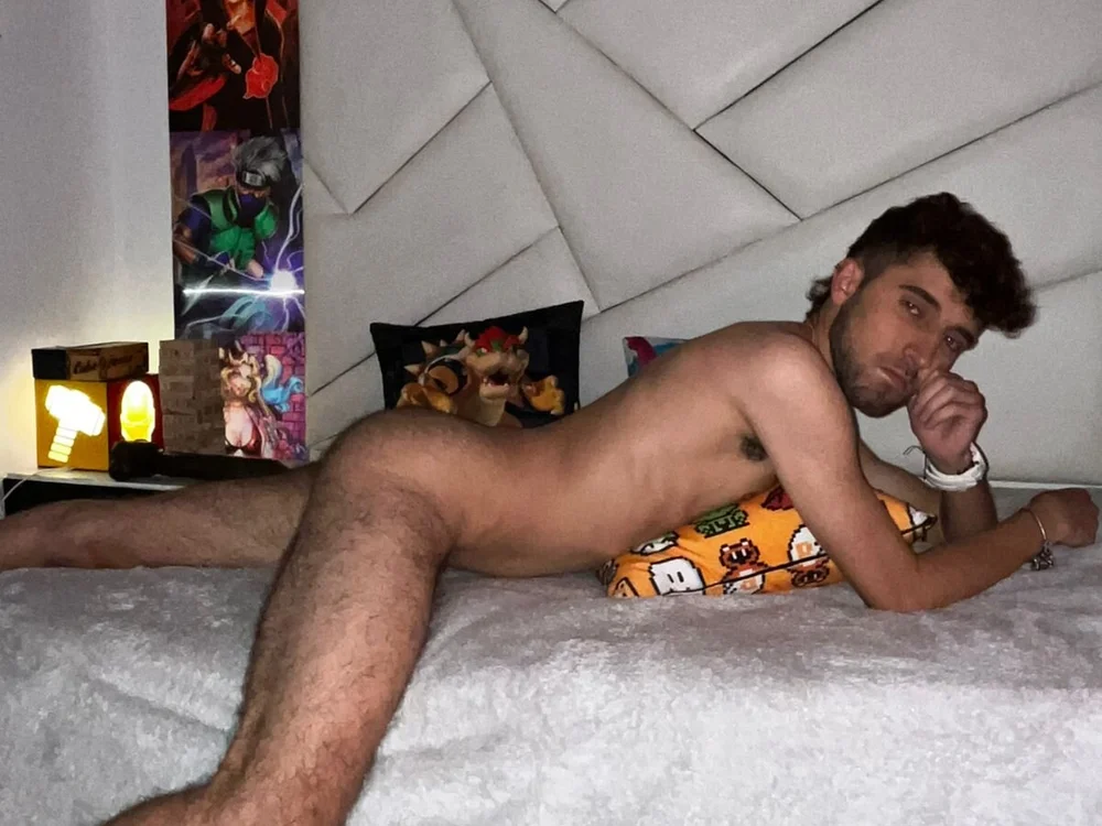 BOTTOM_DACER's Offline Chat Room