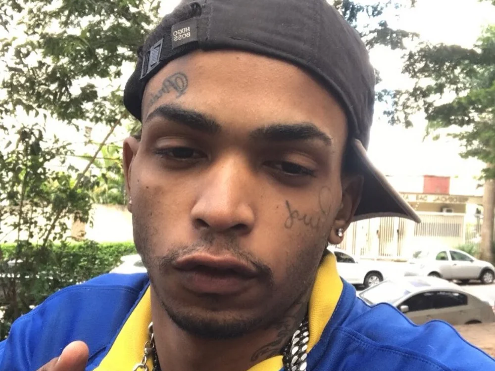 BigBlunt66 offline chatrum