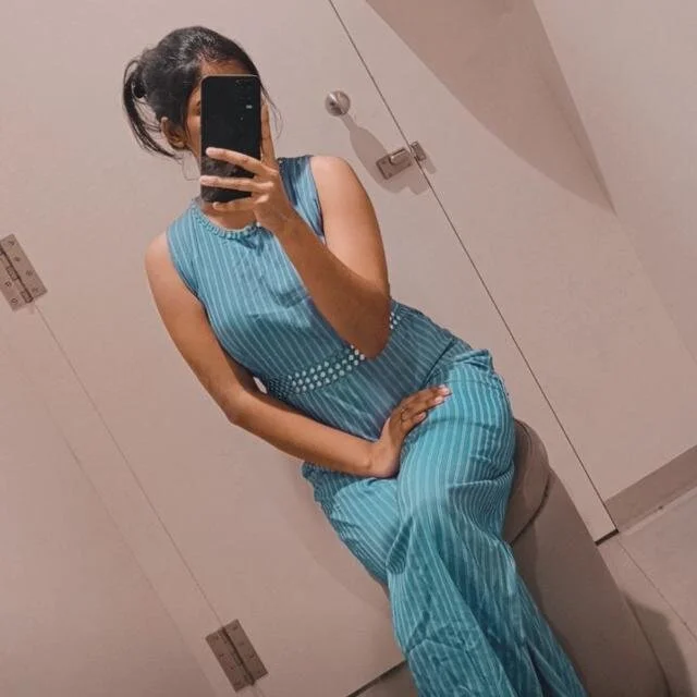 School_girl_tanisha's most recent online preview