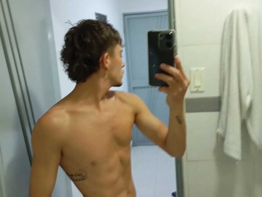 M4rlo Offline XXX-chat