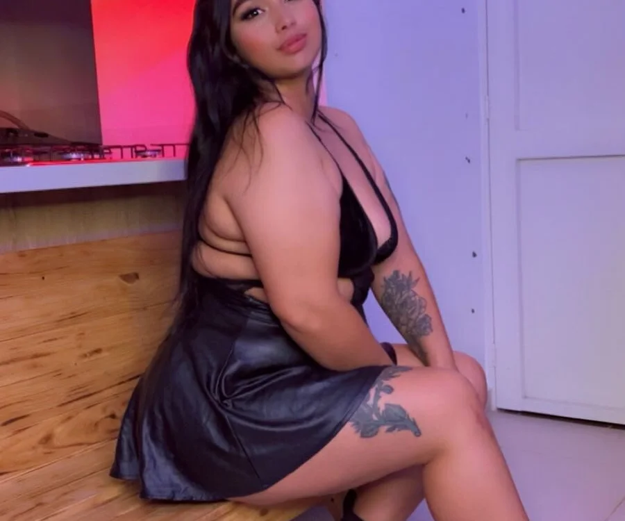 honeygoddess111's Offline Chat Room