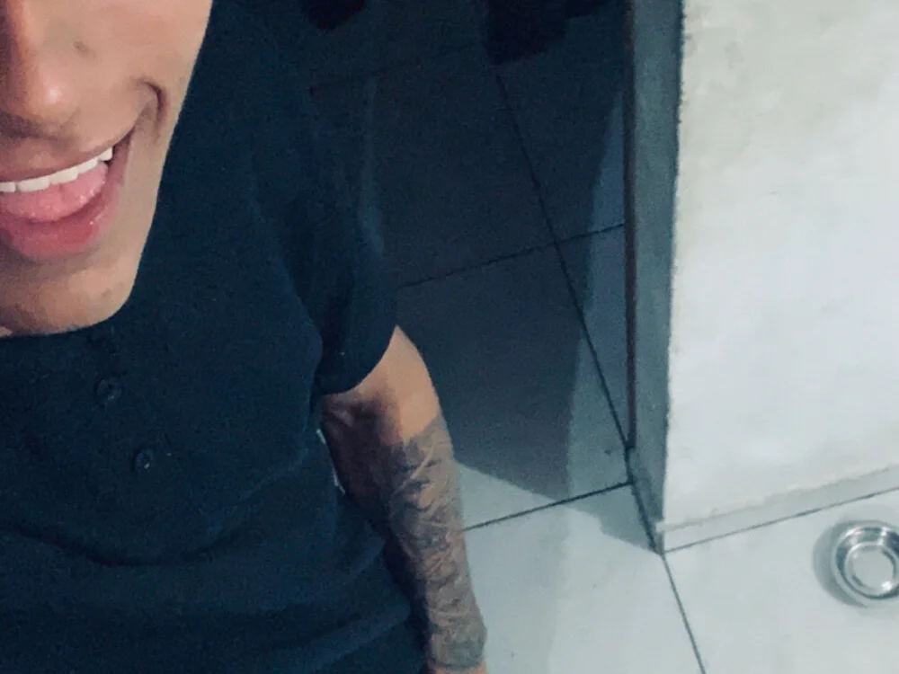 Offline XXX chat modela cockbig09