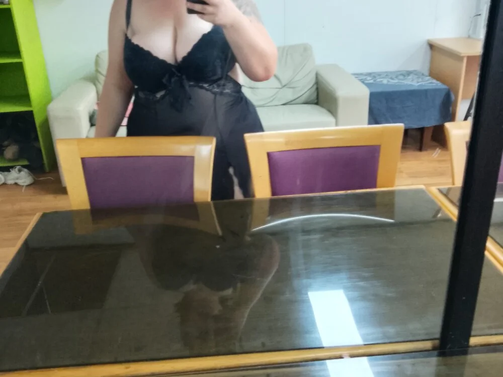 Divine_Diamond offline XXX-chat