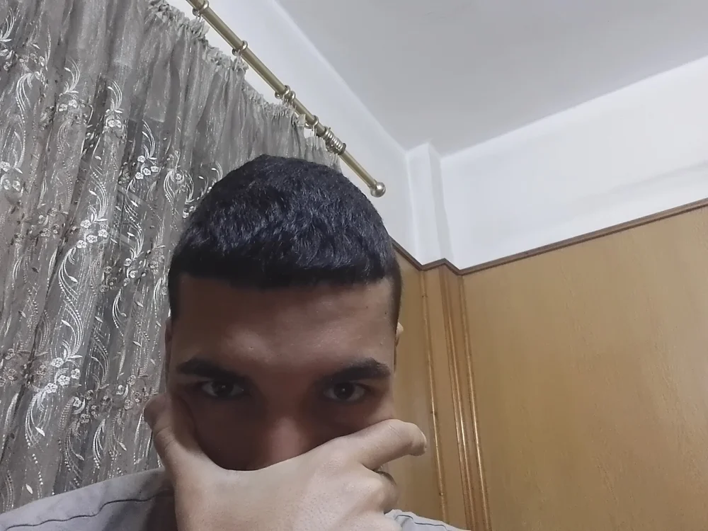 Teenbadboy 离线XXX聊天