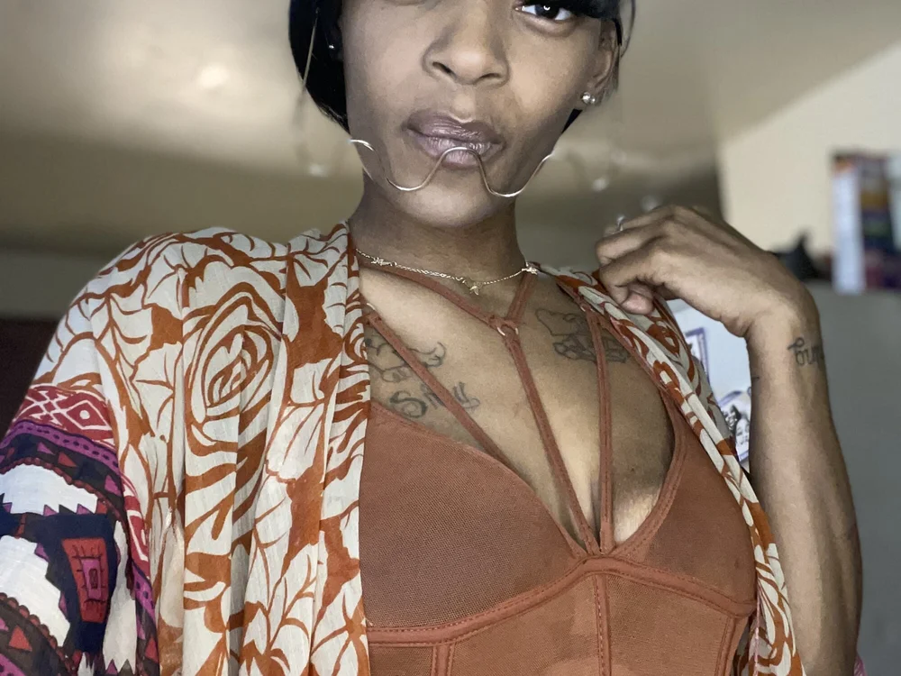 Dayneesha offline chatrum