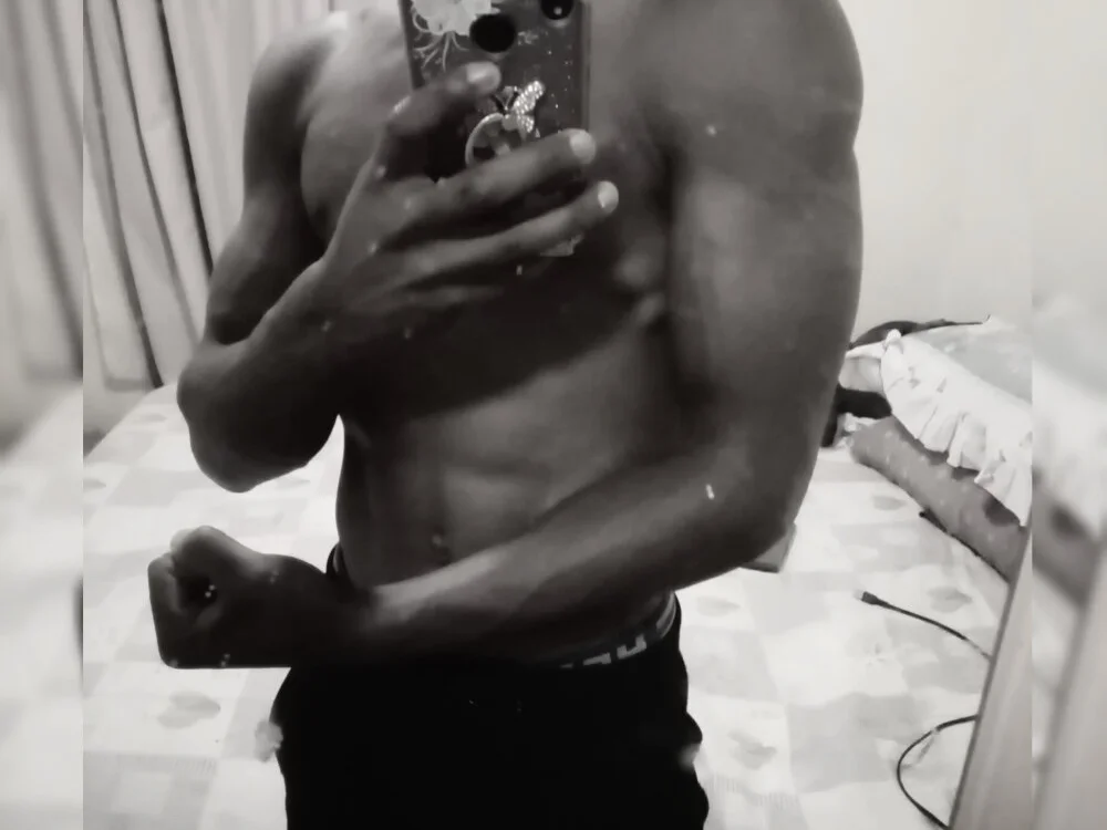 ManInbkack's Offline XXX Chat