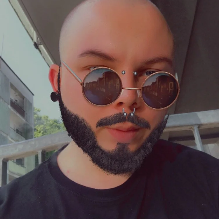 YK28Pl's Offline Chat Room