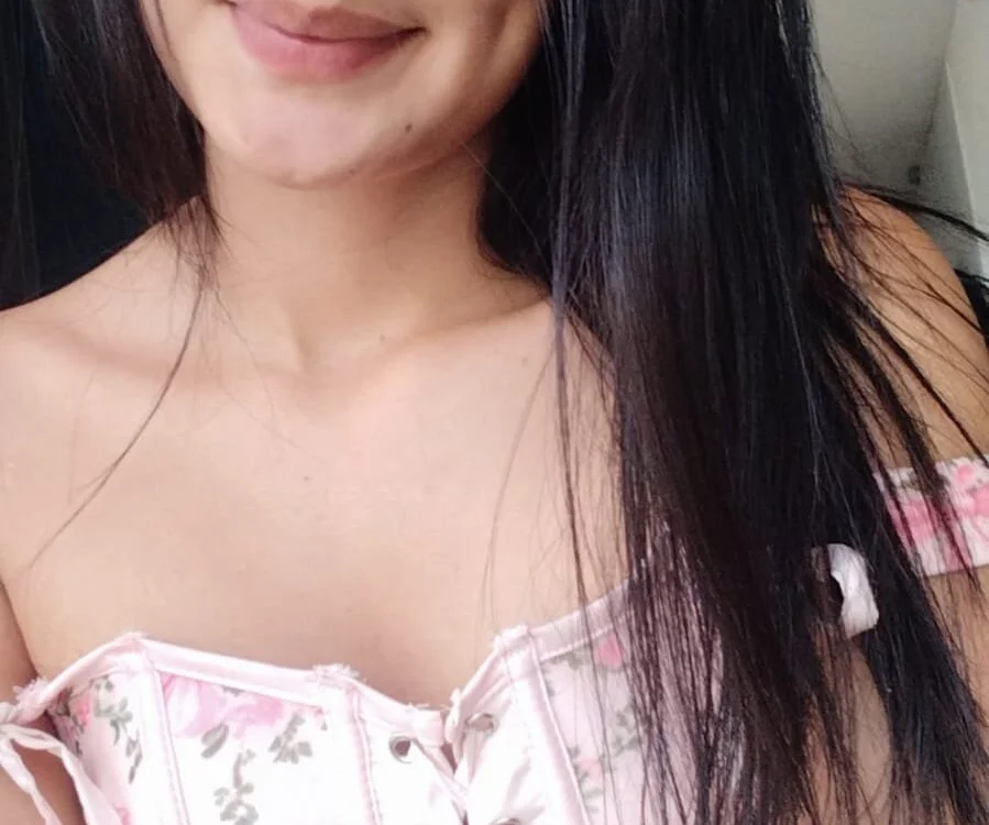 Lulu_Dreaam Offline XXX-chat