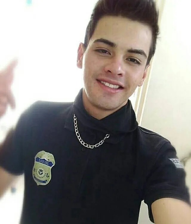 Armandogtz03 offline chatrum