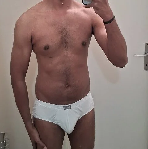 IndianEurope: συνομιλία ΧΧΧ εκτός σύνδεσης