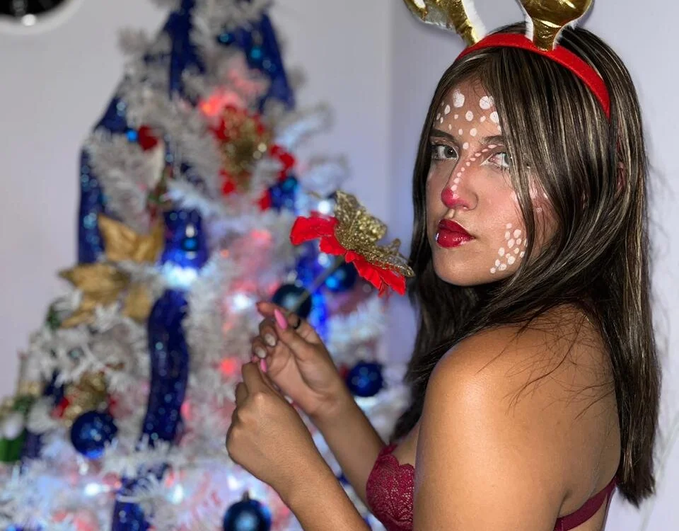 Eilish_hall's Offline XXX Chat