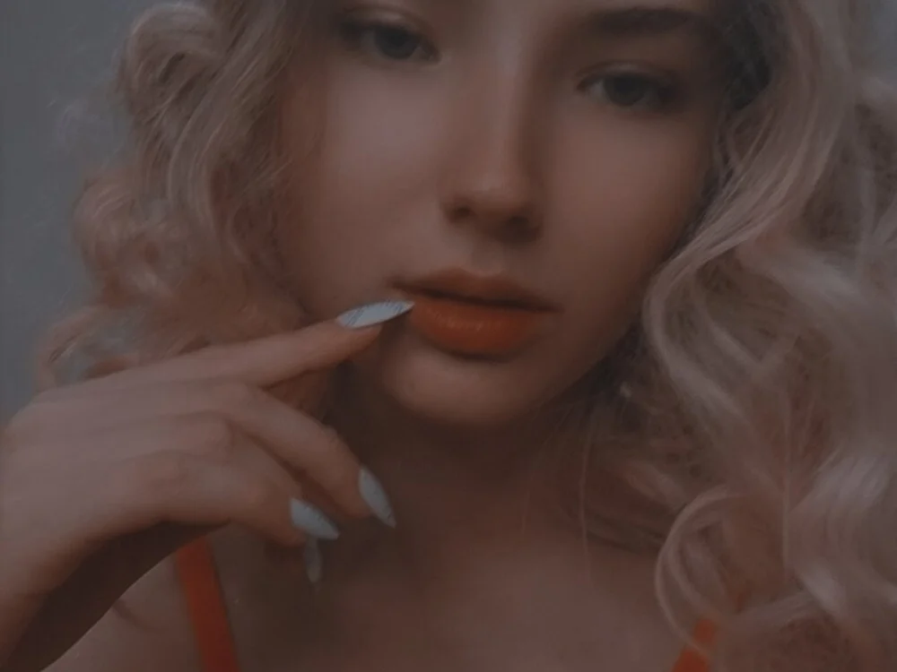 _kikiclark__n Offline XXX chat