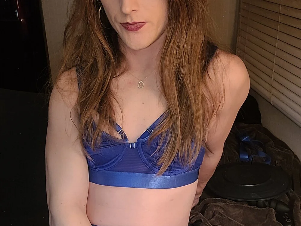 ThaTgirlAlli's Offline XXX Chat