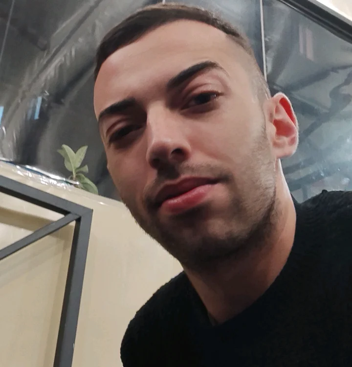 skeggiaimpazzita Offline XXX-chat