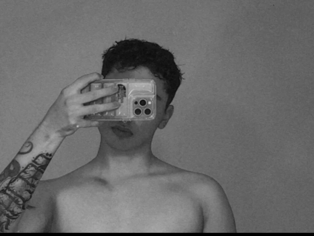 Demiancat Chat XXX Ngoại tuyến