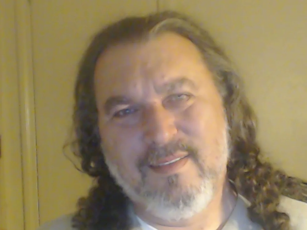 Oldercumslut's Offline XXX Chat