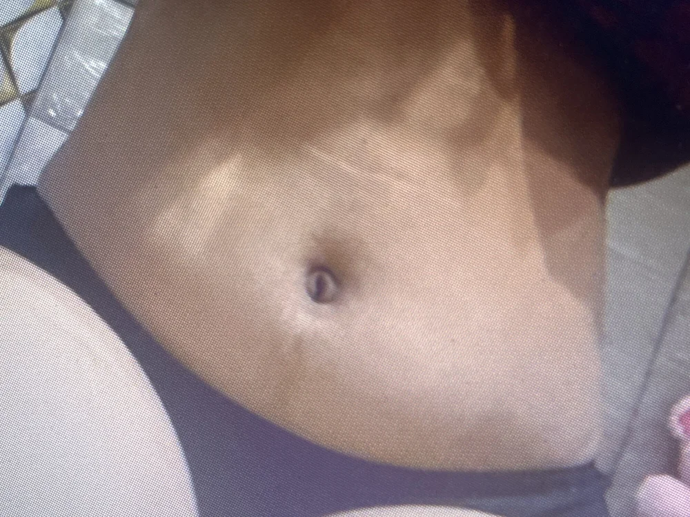 ashika09876 অফলাইন XXX চ্যাট