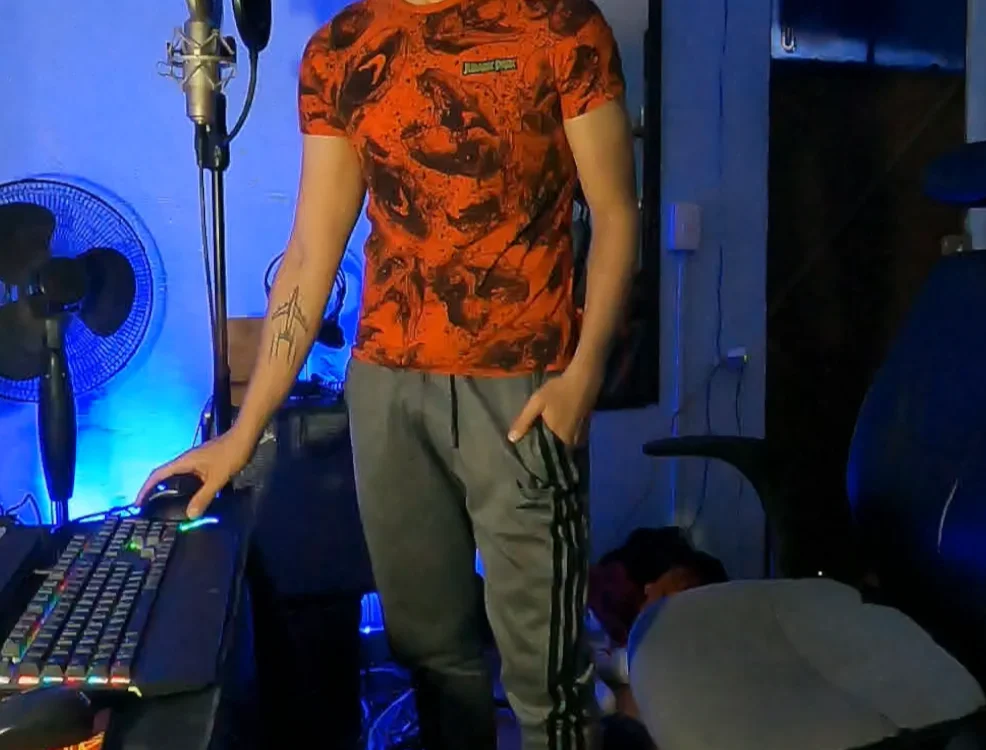 Alf0029 Adlı Modelin Çevrimdışı XXX Sohbeti