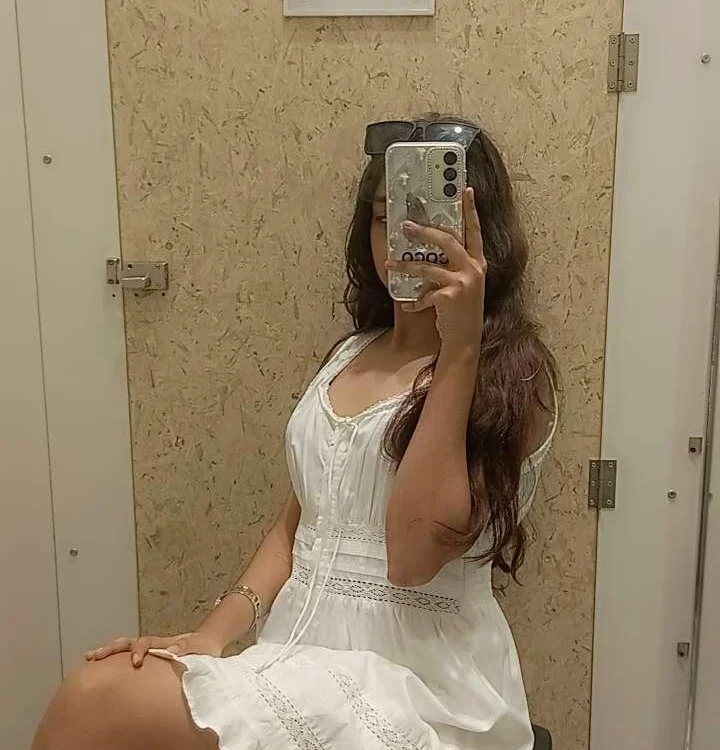 its_zaraa's most recent online preview