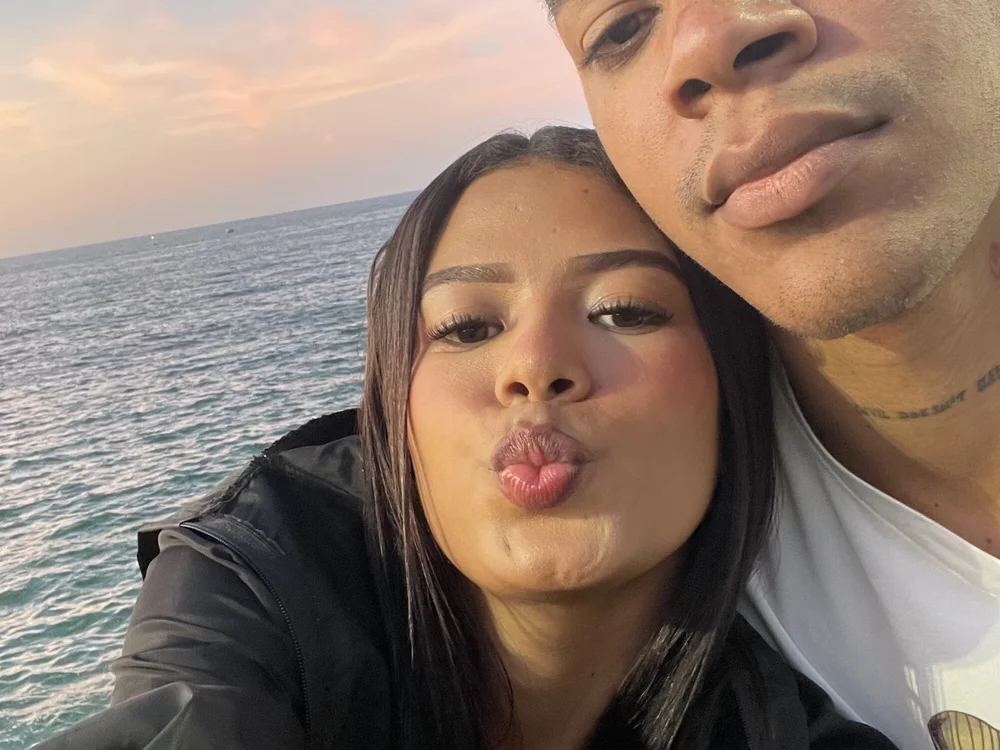 Click_y_Cafe cam model