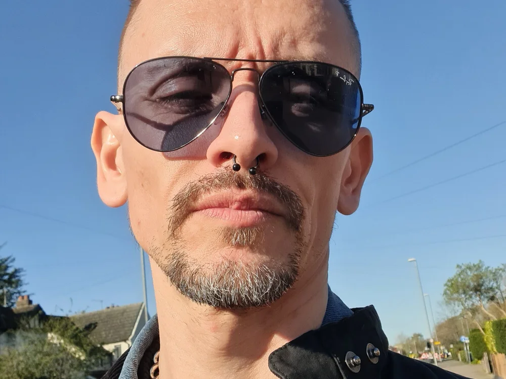 CloudyBoy4Daddy offline chatrum
