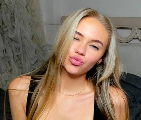 single_unit's Offline XXX Chat