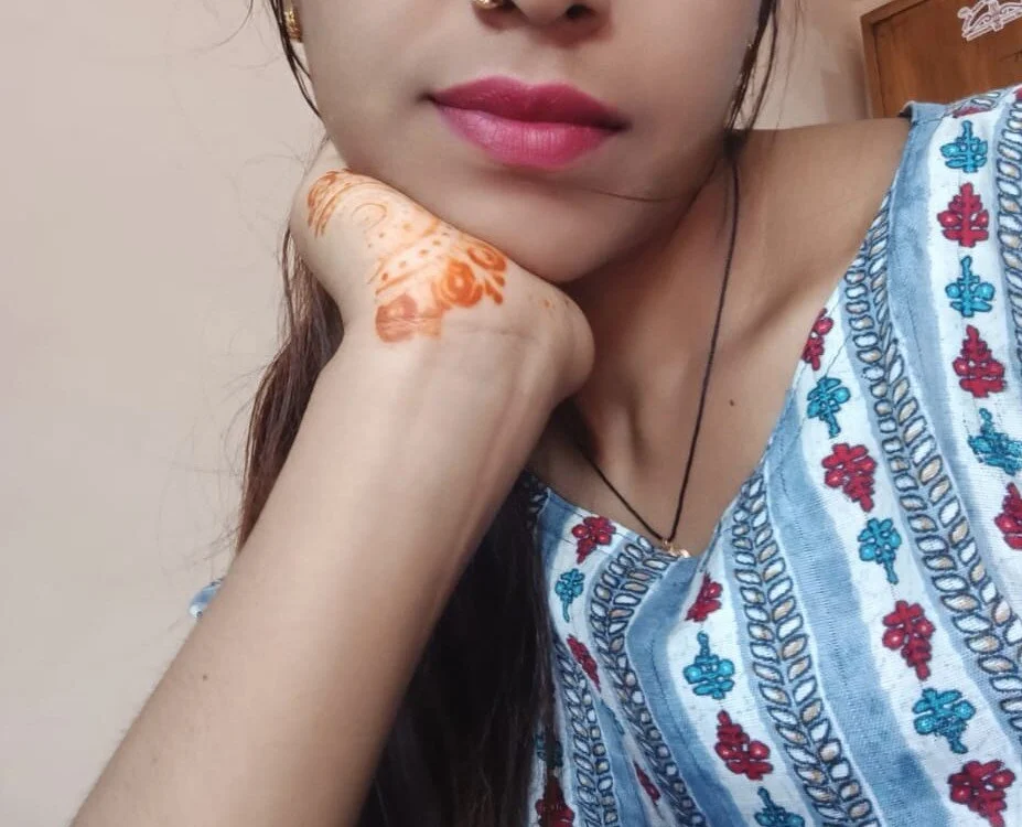 Rakhi_bhabiのオフラインXXXチャット