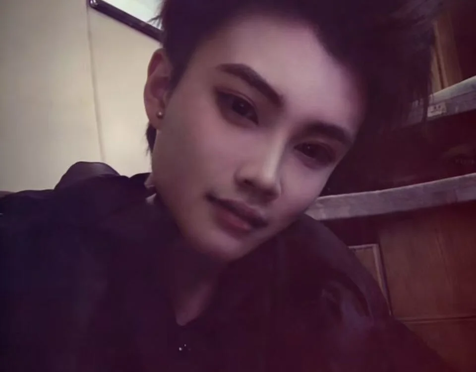 Chat +18 off-line de ABCD-BOY