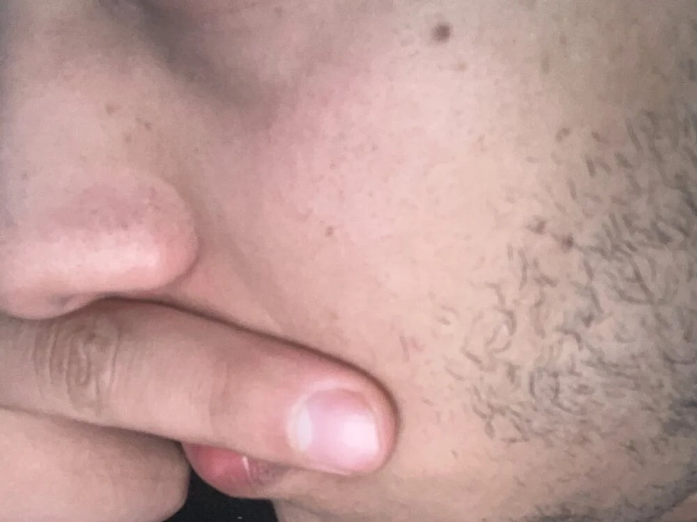 rafaelarcanjo7 离线XXX聊天