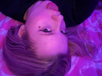 Profile and Statistics for Stefie_Wells on StripChat