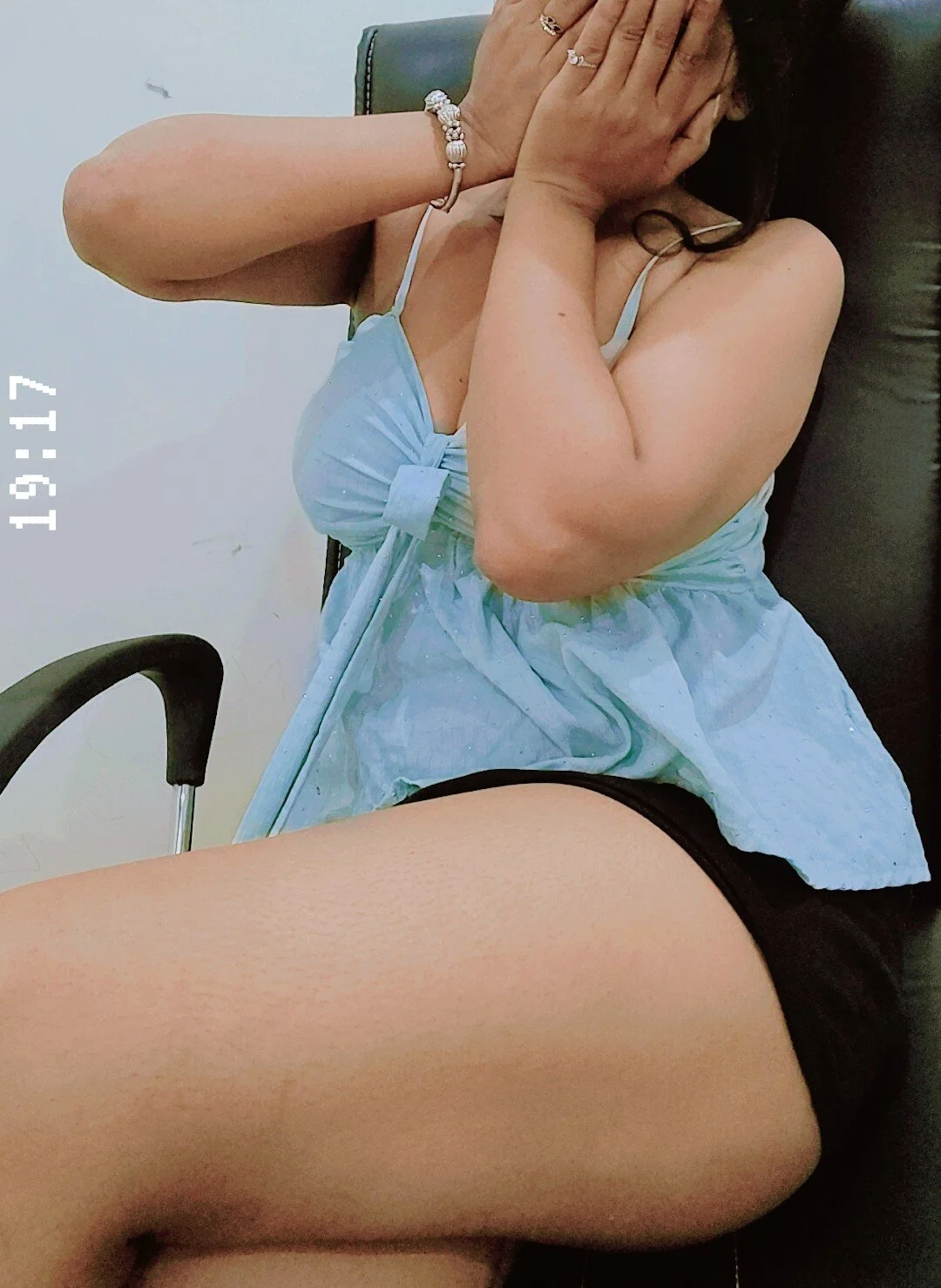 CHRISTINA-AGUILERA-