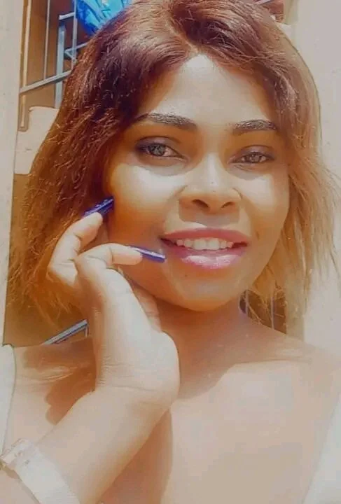 SweetAppleCandyxxのオフラインXXXチャット