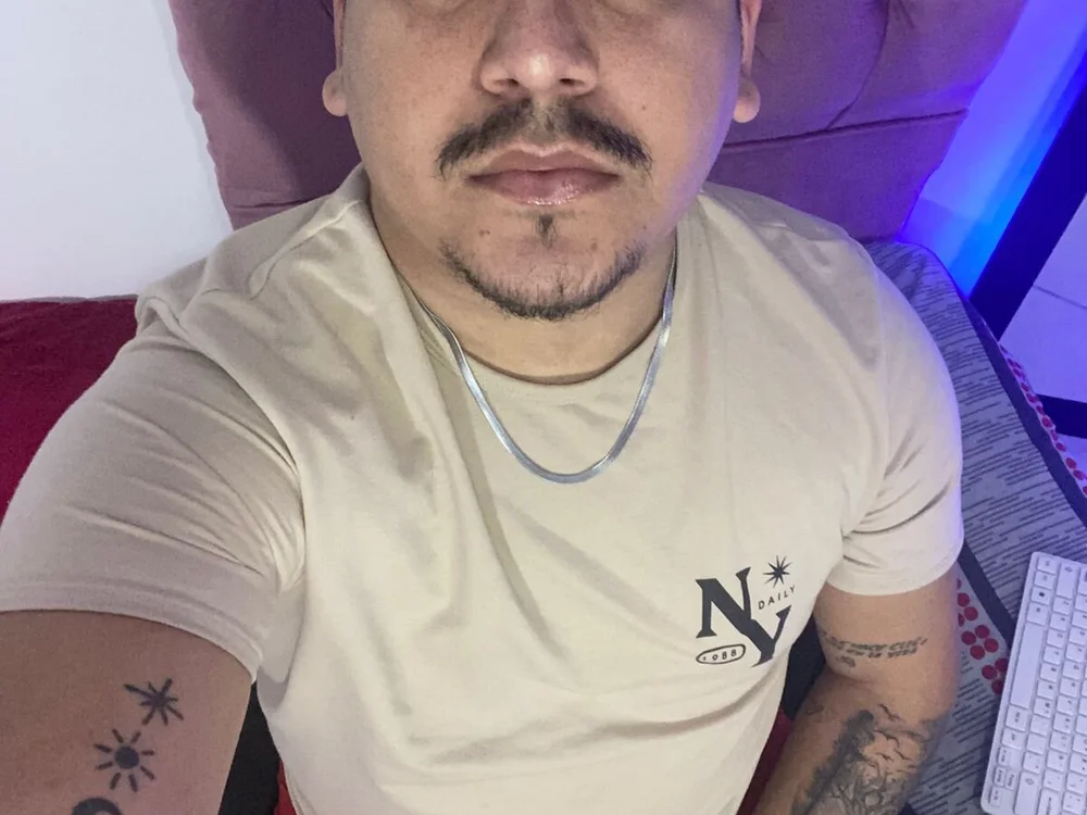 MathiasAndLiaamxx offline chatrum