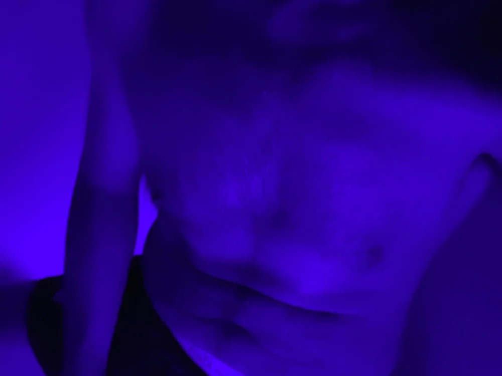 ThaiHairryGuy: συνομιλία ΧΧΧ εκτός σύνδεσης