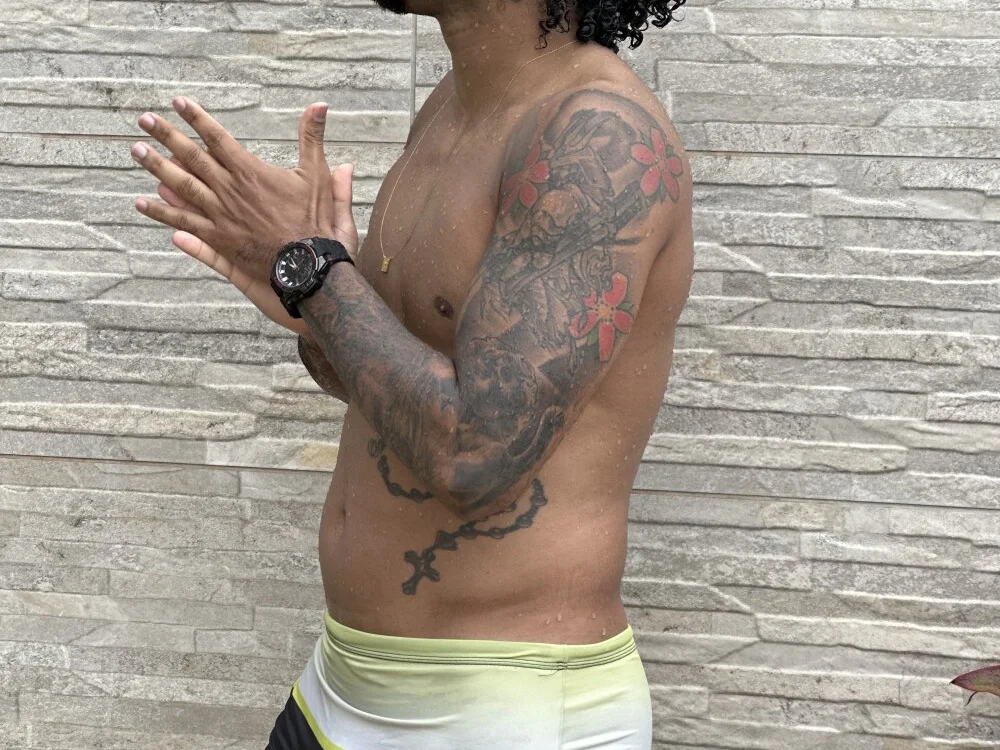 Gustavo17model Adlı Modelin Çevrimdışı XXX Sohbeti