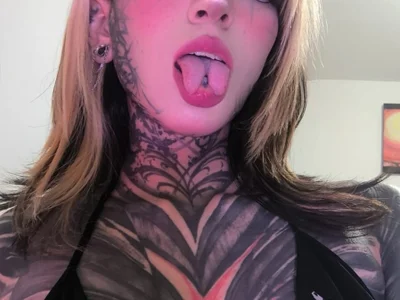 Nickidoll66_