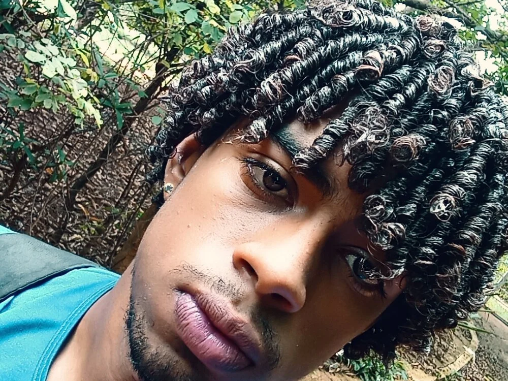 Chat XXX offline de yuri_vinii