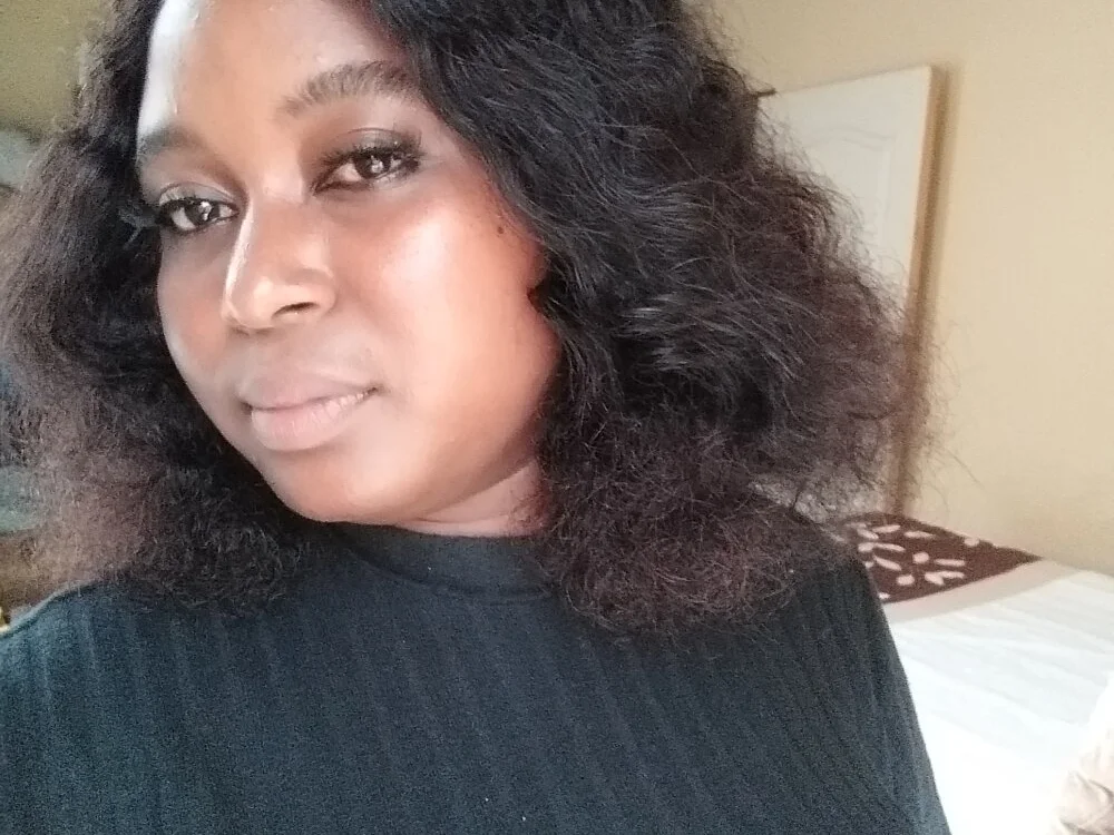 AcetousAbb 離線 XXX 聊天